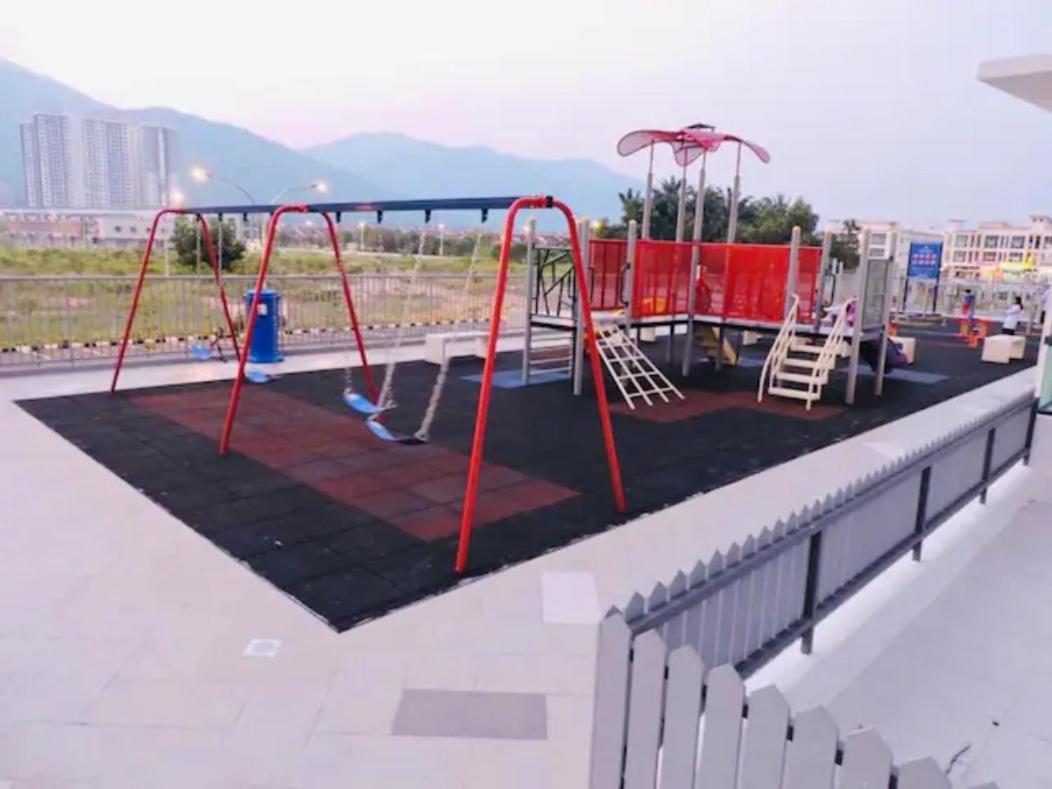 Luxurious Homestay 3Br With Pool Meru Ipoh 8 Pax Extérieur photo